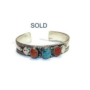 Himalayan Silver Stone Cuff Bracelet